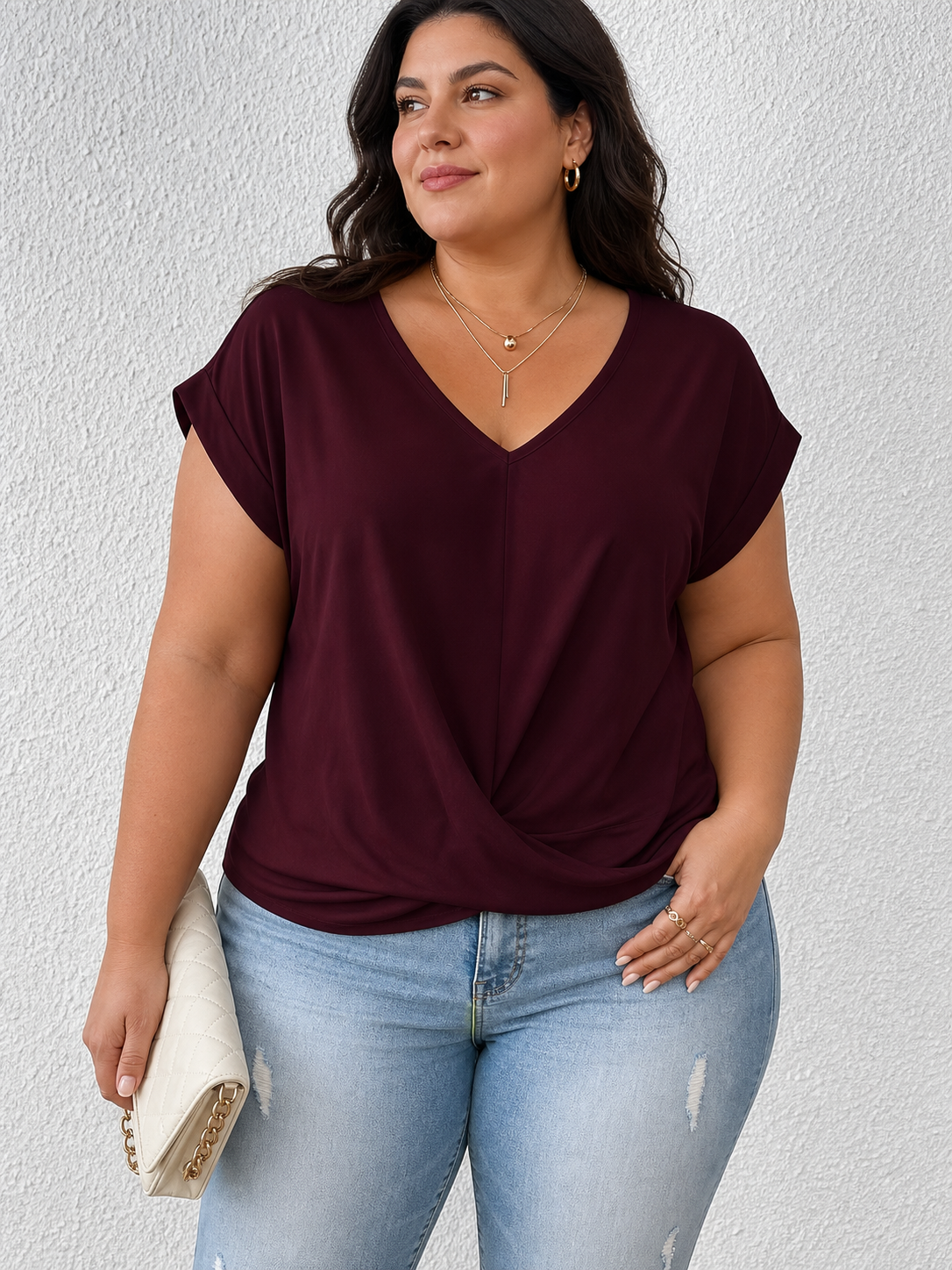 BELLA | Classic Twist Detail V-Neck Top