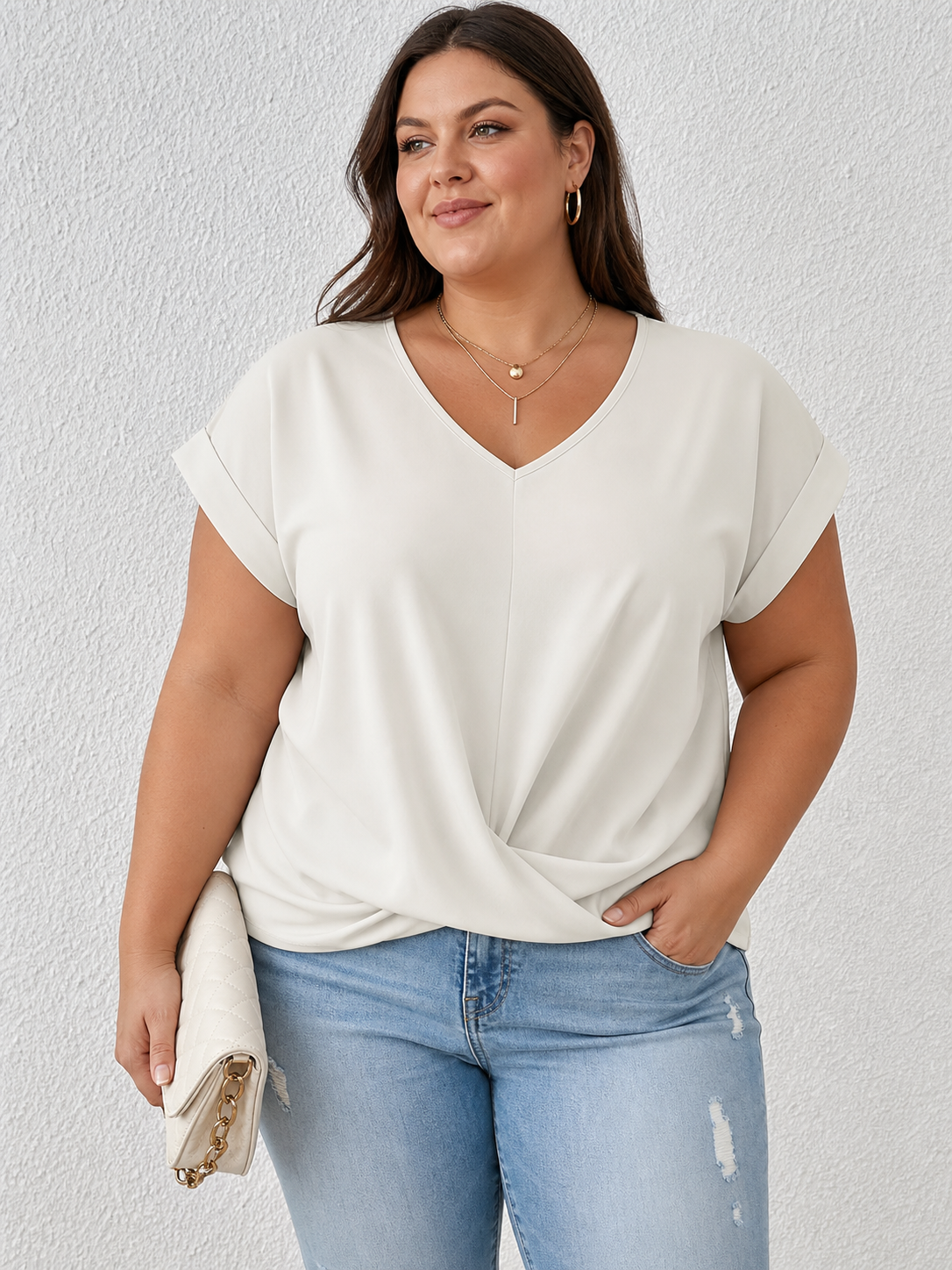 BELLA | Classic Twist Detail V-Neck Top